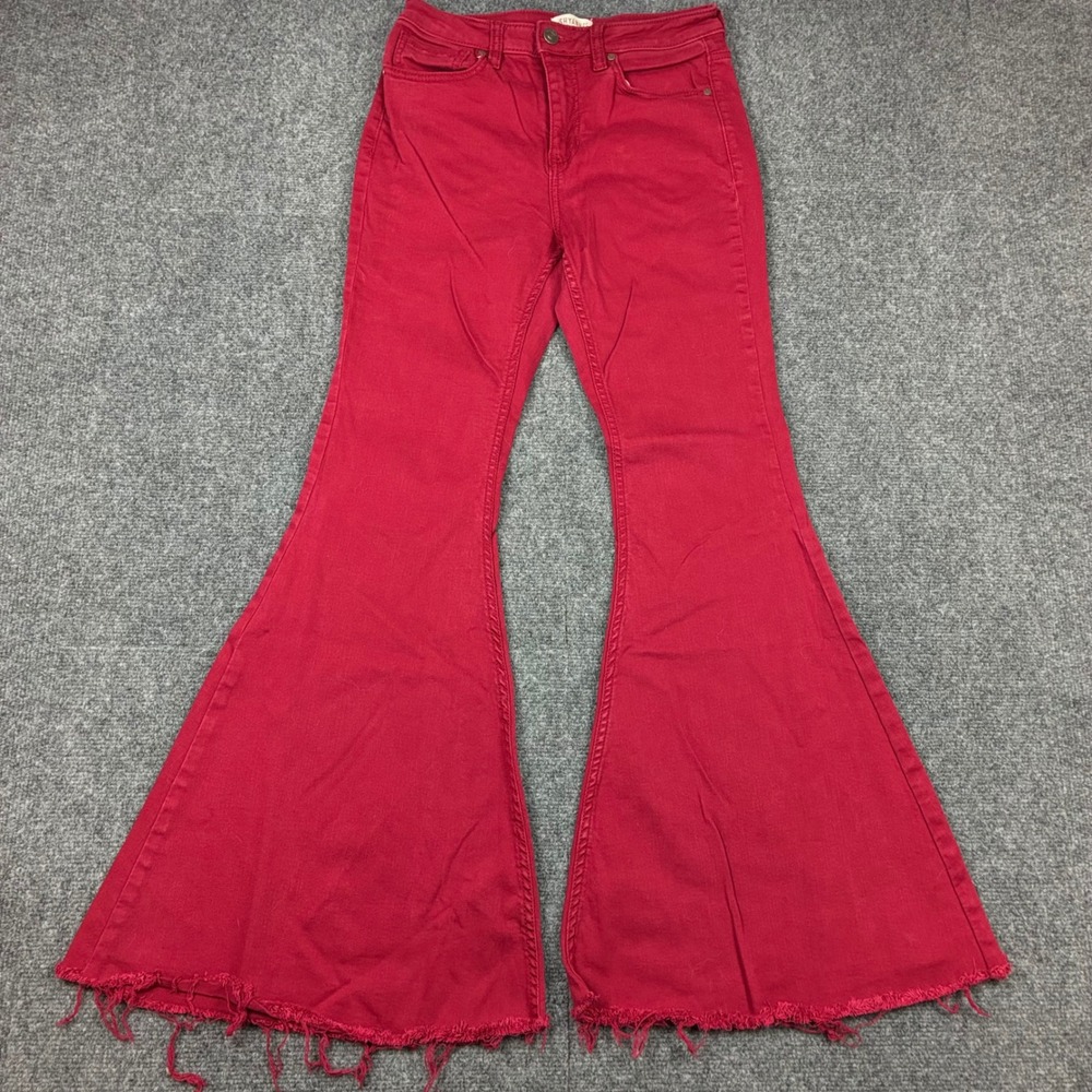 Shyanne Red Denim High Rise Bell Bottom Flare Jeans Womens Size 30 Regular 26x30